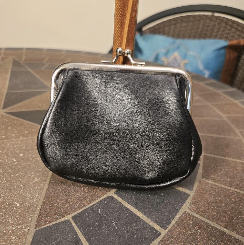 Harry Potter Hufflepuff Coin Purse - Picture 3 of 8